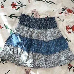 american eagle floral tiered skirt